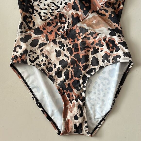 Beyond Control One-Shoulder One Piece Swimsuit Tummy Control - Animal Print 12 - Picture 8 of 11